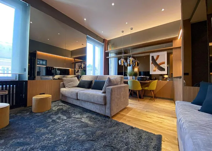 Cozy In Near Santa Maria Apartment *